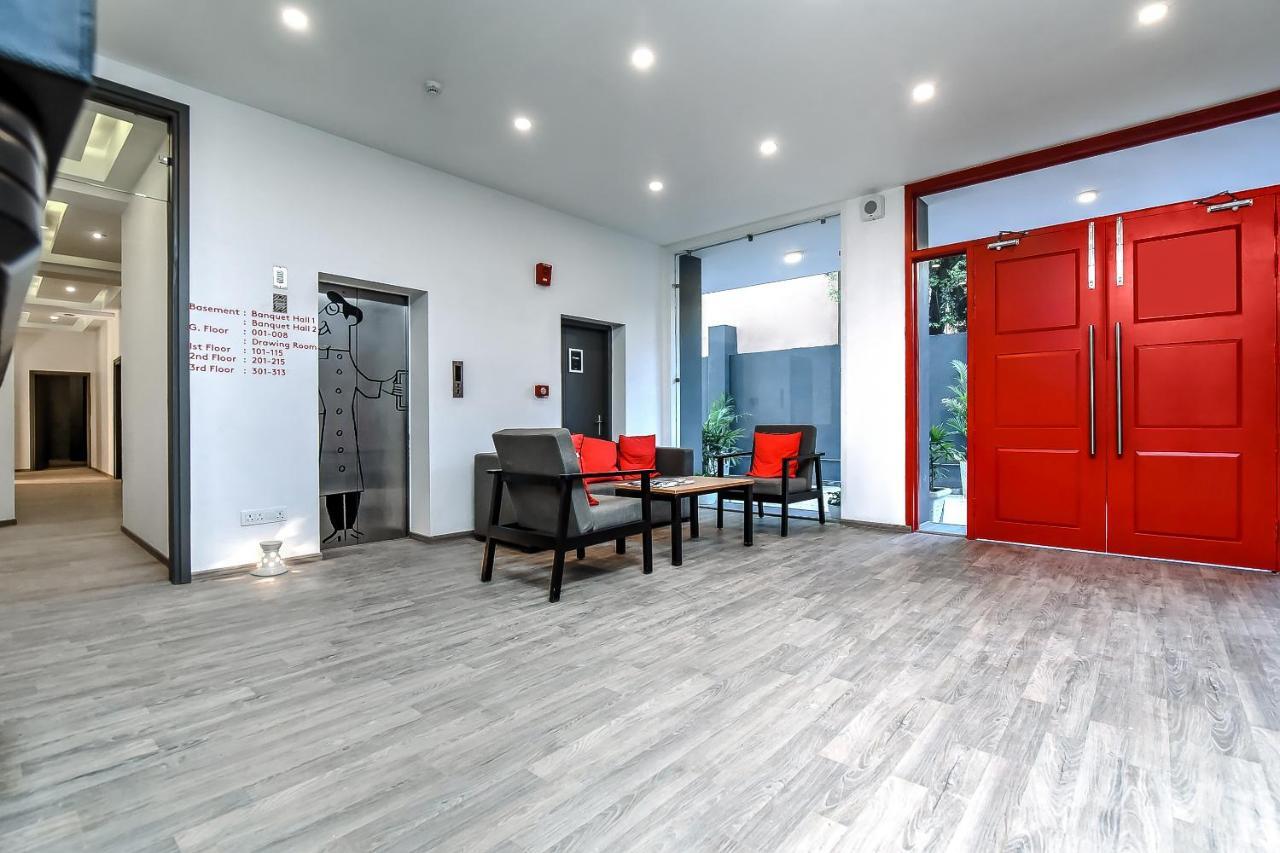 Hotel Oyo Townhouse 044 Sector 14 Gurugram Gurgaon Exterior foto