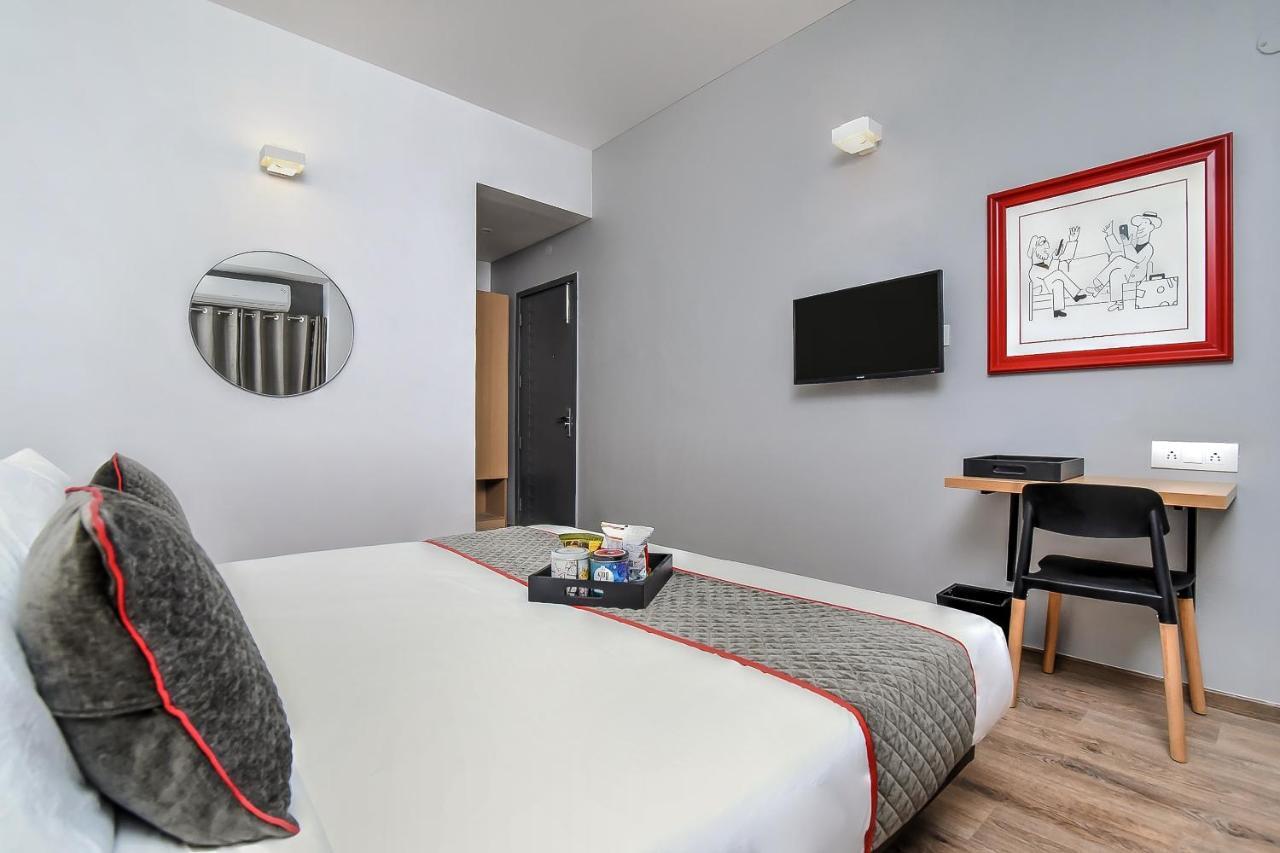 Hotel Oyo Townhouse 044 Sector 14 Gurugram Gurgaon Exterior foto