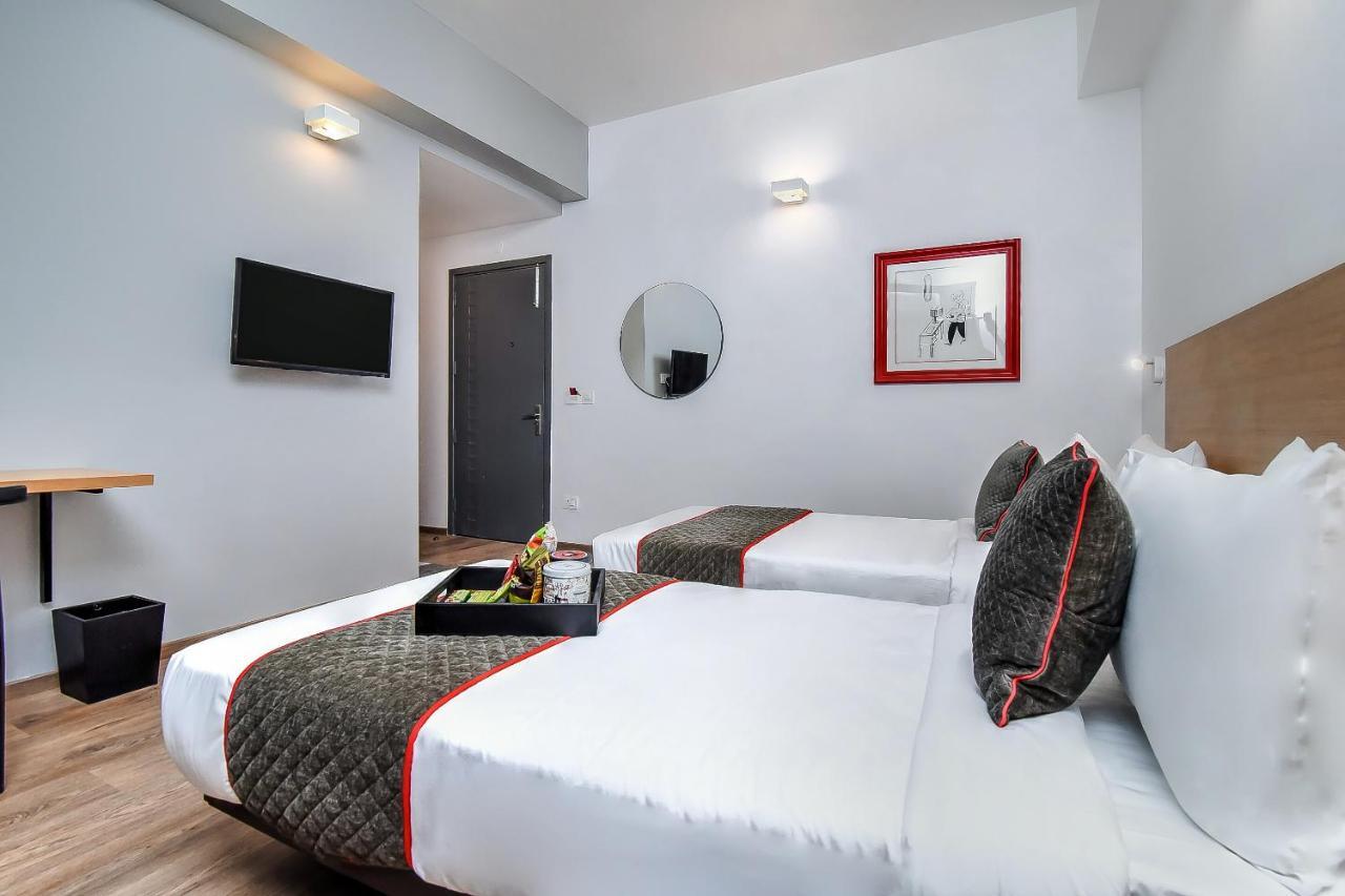 Hotel Oyo Townhouse 044 Sector 14 Gurugram Gurgaon Exterior foto